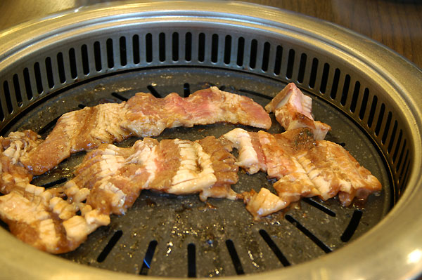 南浦洞の豚の焼肉・トンキングサムギョプサル