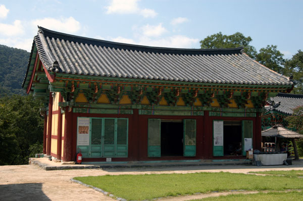 鶏龍山甲寺
