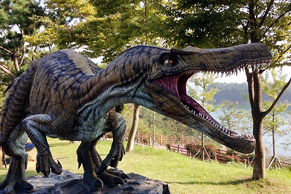 固城恐竜博物館