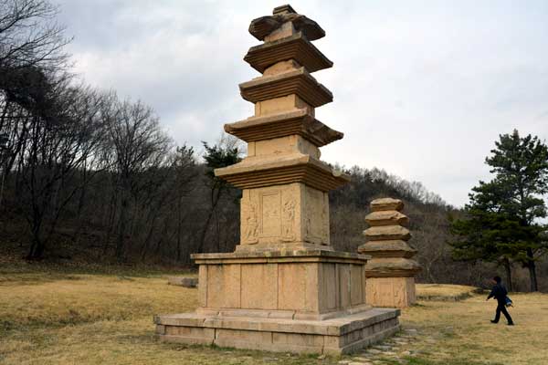 慶州獐項里寺址