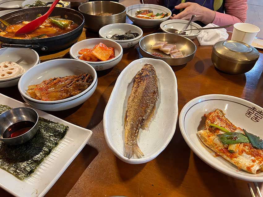 釜山機張郡の太刀魚の煮付け