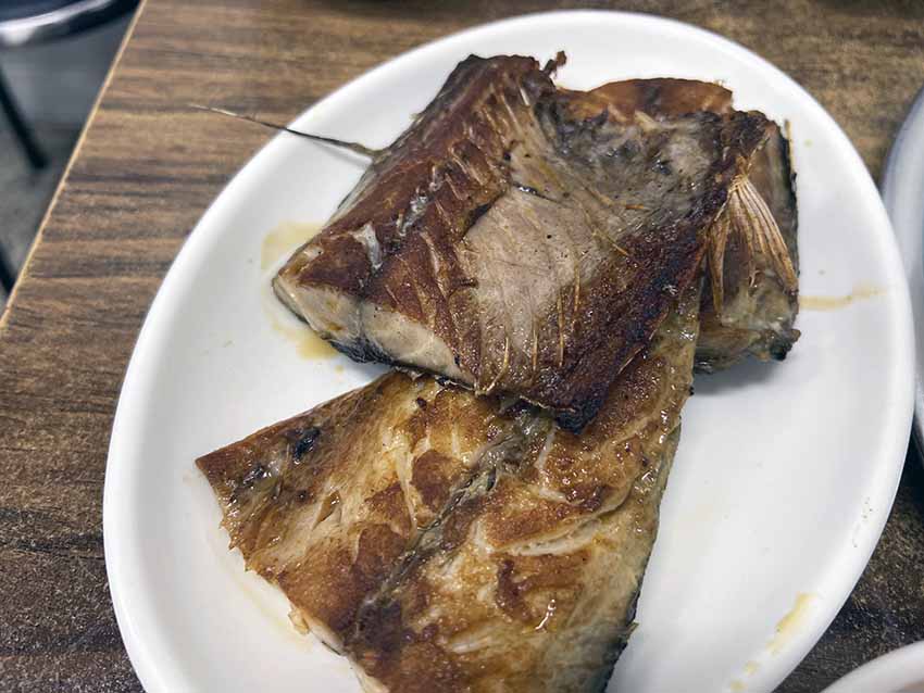 コジェドチッの鯖焼き
